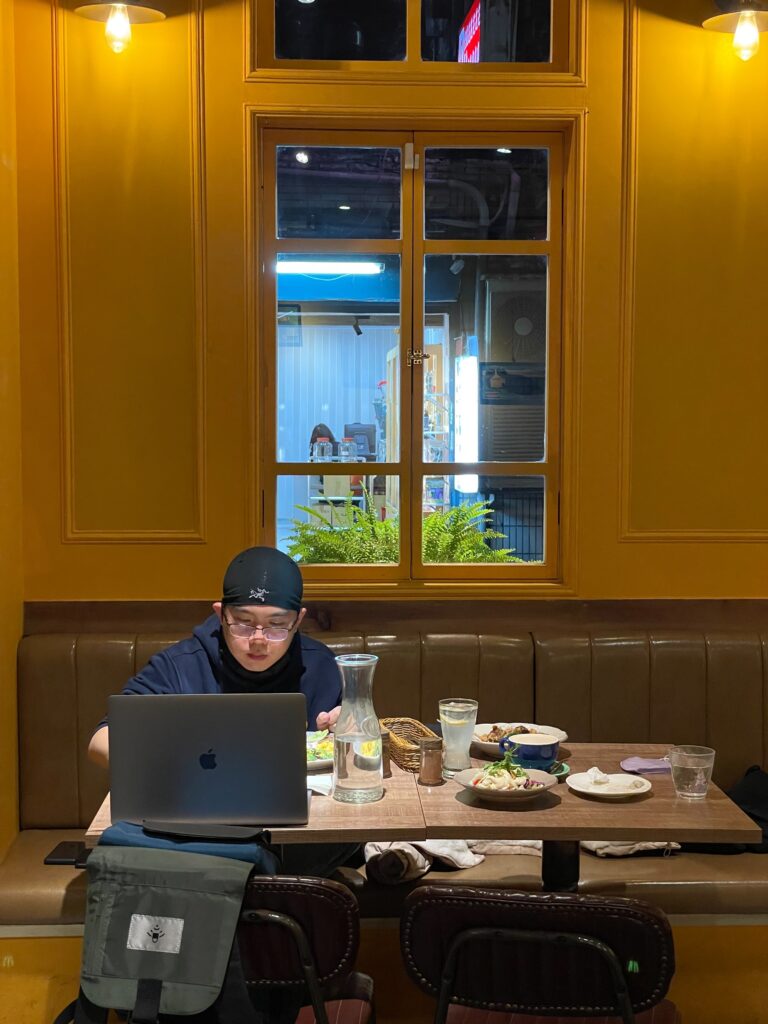 寵物餐廳;貓子曬太陽-義式料理(2023) 10 1675344810 S 46031389